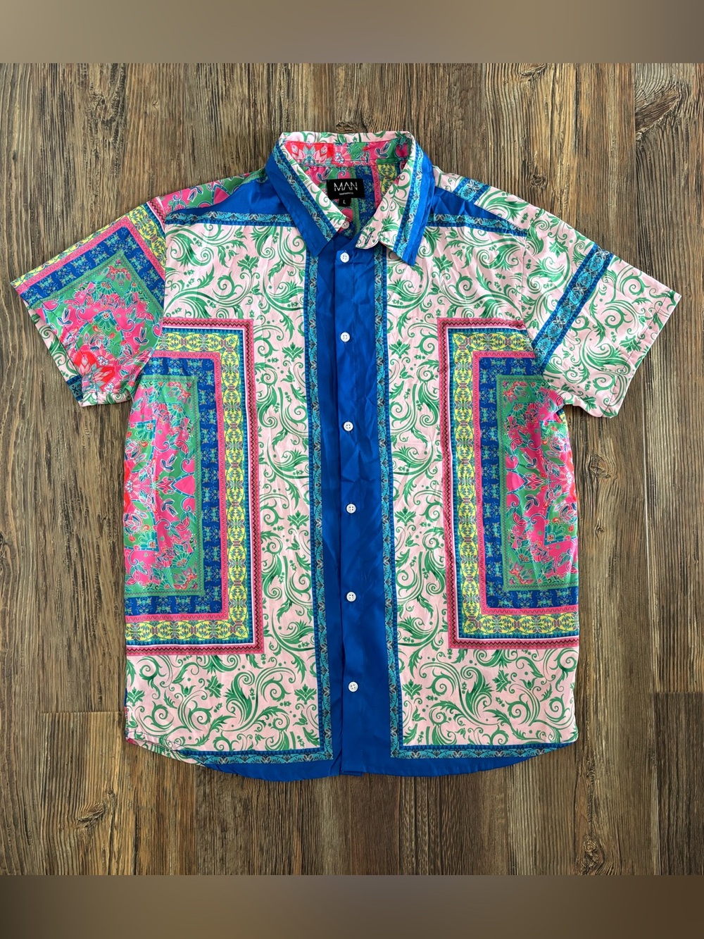 boohooMAN Short Sleeve Button-Up Printed Shirt Mens L Colorful Bold Pattern